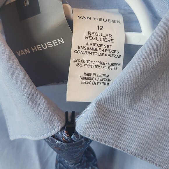Van Heusen Boy's Button-down Long Sleeve Shirt with Tie - Picture 4 of 7
